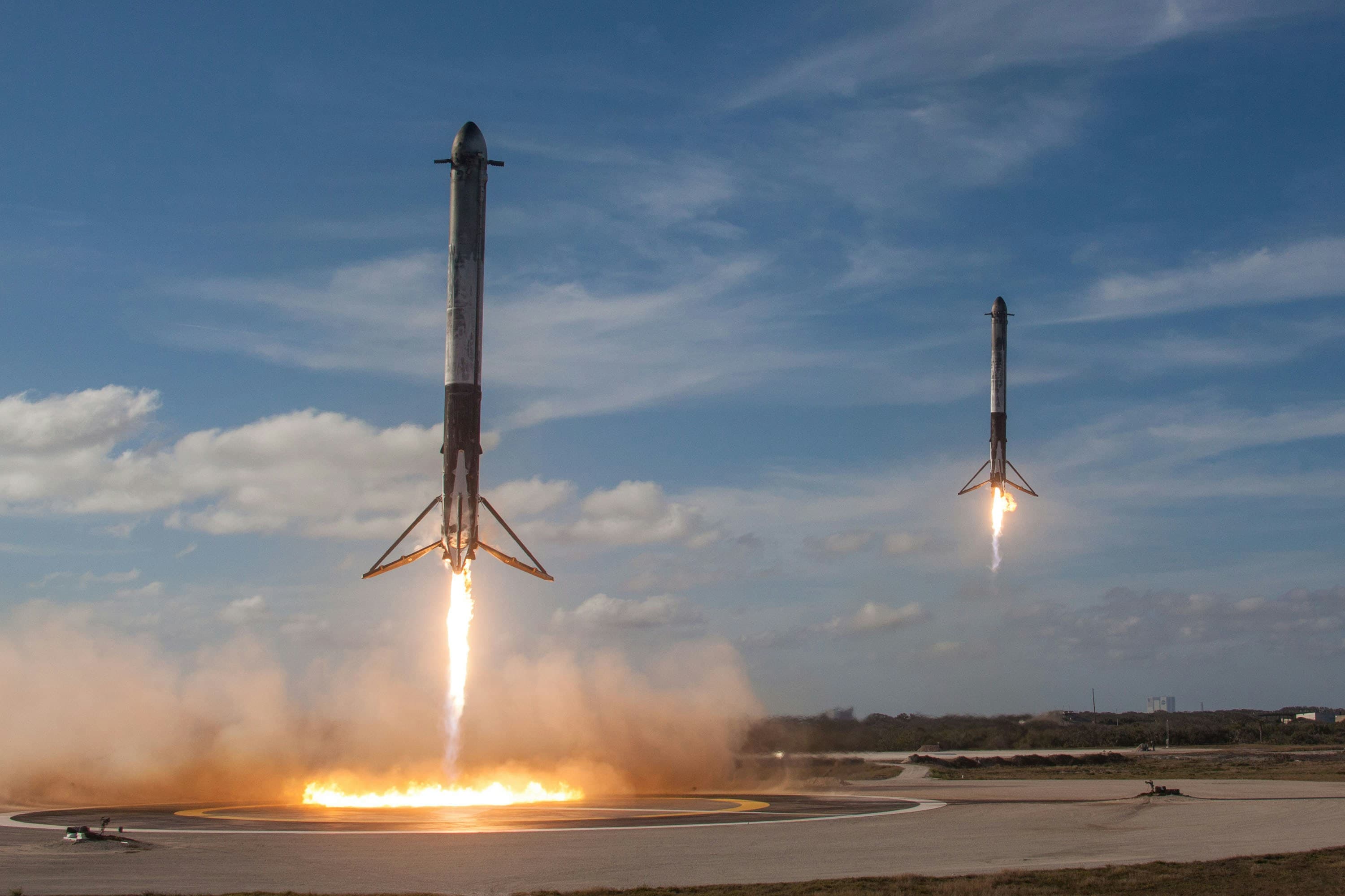 SpaceX Starship Flight 14: First Orbital Mission, Starlink V3 Deployment and Historic Catch Attempt